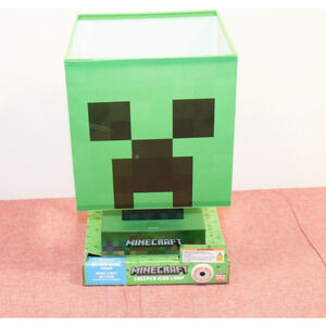 Minecraft Creeper LED Lamp